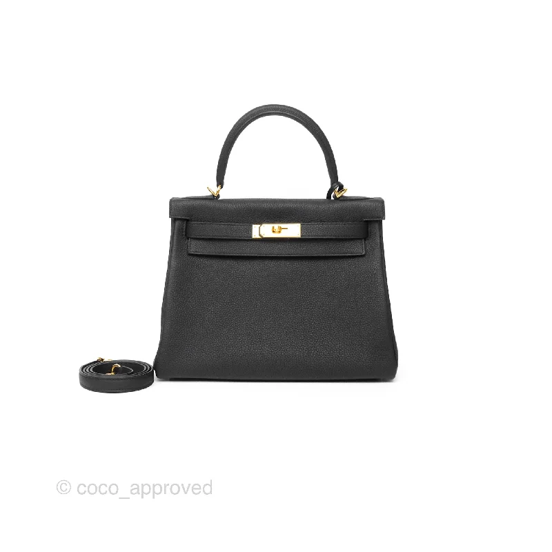 Hermès Kelly 28 Retourne Noir Black 89 Clemence Gold Hardware