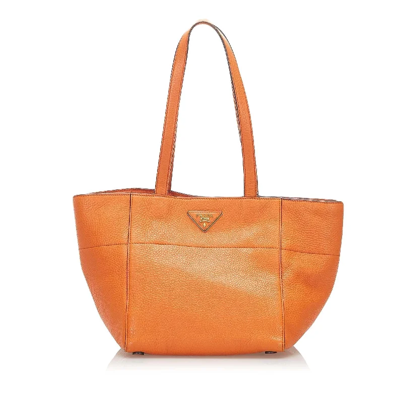 Prada Leather Tote Bag (SHG-18715)