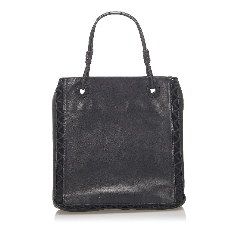 Prada Leather Tote Bag (SHG-18714)